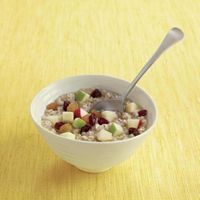 McDonald's Serves up Whole Grains, Fresh Fruit With New Fruit & Maple Oatmeal