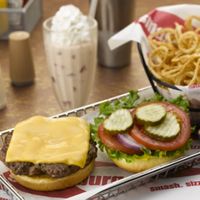 Smashburger Posts 55% Unit Growth in 2011 with 51 Openings