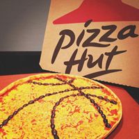 Join the Underdog Bandwagon with Pizza Hut Join the Underdog Bandwagon with Pizza Hut