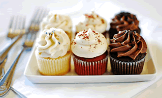 Cupcakes Gourmet Goes Cupcake Crazy on Facebook and Gives Away Six Free Mini-Cupcakes Valued at $12 to Fans