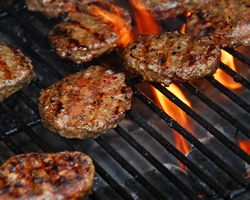 Five Food Safety Tips for Summer Grilling from the National Restaurant Association
