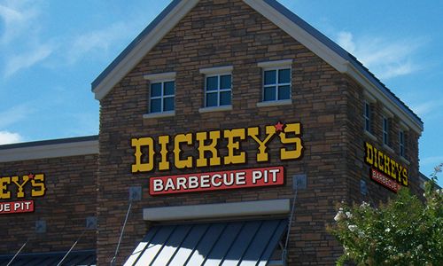 Dickey's Barbecue Kicks Up Online Ordering Dickey's Barbecue Kicks Up Online Ordering