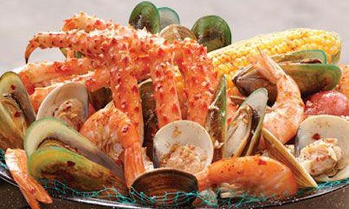 Joe's Crab Shack Reveals Fan Favorites in Honor of National Seafood Month