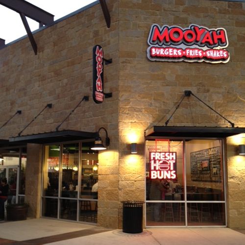 MOOYAH Bringing More Burgers, Fries and Shakes to Denton, Texas