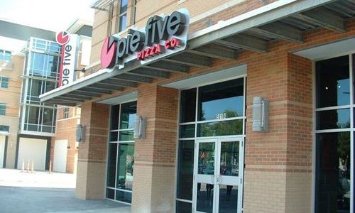 Pie Five Pizza Co. Awards First Two Franchise Development Agreements