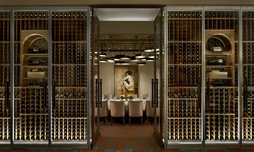 Del Frisco's Opens One of the Largest Steakhouses in Chicago in Former Esquire Theater