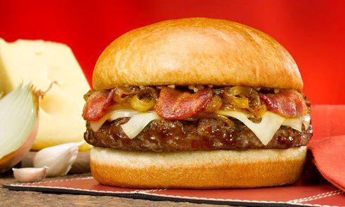 So That Every Jim Can Have His Day, Red Robin Offers Free Jim Beam Bacon Swiss Burger For Jim Day