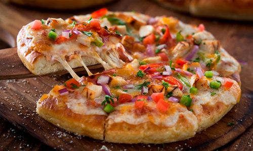 Chili's Grill & Bar Southwestern Chicken Pizza Chili's Grill & Bar Takes Bite Out of Pizza, Introducing Southwestern Flavor Profile to this Favorite American Dish