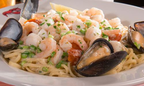 Seafood Lover's Linguini Red Lobster's Multi-Course Seafood Dinner For 2 For $25 Offers Abundance And Variety At An Unbeatable Price