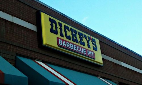 Savannah Gets Cued up for Dickey's Slow Smoked Barbecue Savannah Gets Cued up for Dickey's Slow Smoked Barbecue