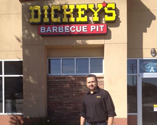 Dickey's in Bakersfield Throws Smokin' Hot Three Day Event