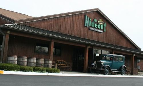 20's Hideout Steakhouse is Awarded the Prestigious Wine Spectator Award of Excellence for the Second Year in a Row