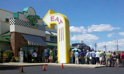 Award-Winning Quaker Steak & Lube Announces New Location In Cortland/Warren, Ohio