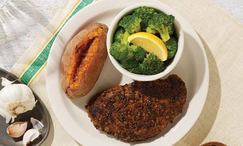 Cracker Barrel Old Country Store Lightens up Menu with New Wholesome Fixin's