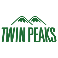 Twin Peaks CEO Randy DeWitt Goes Undercover for CBS's Season 5 Premiere of "Undercover Boss," Friday, Sept. 27