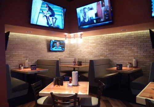 Hooters Opens New I-Drive Restaurant with Contemporary Design