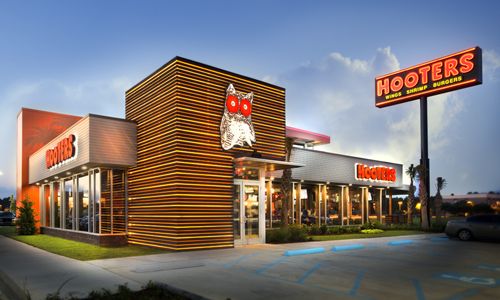 Hooters Spreads its Wings with Development Agreement in Thailand, New International Restaurants
