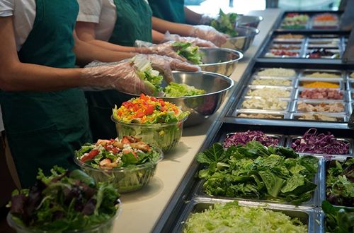 Award-Winning Gourmet Salad Concept Grows Its Roots In South Florida With New Miami Lakes Restaurant