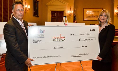 Feeding America receives $1,000,000 grant from The Dunkin' Donuts & Baskin-Robbins Community Foundation