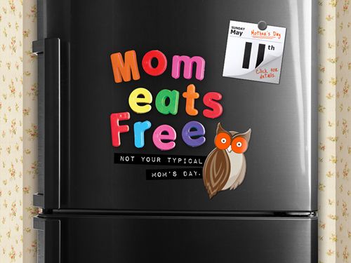 Moms Eat Free at Hooters on Mother's Day