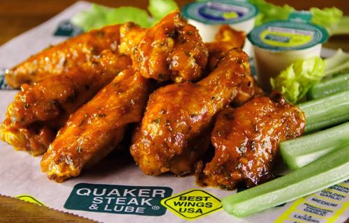 Quaker Steak & Lube To Give Away Free Award-Winning Wings In Advance Of Its Official Edison Grand Opening