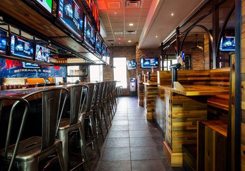 Walk-On's Opens at Towne Center