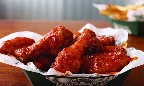 Wingstop Hosts 'Take 5' Event in Racine With Free Wings