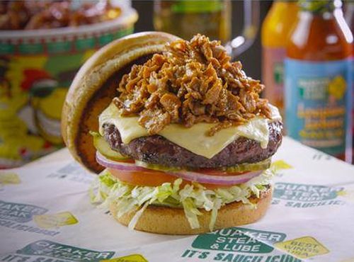 Quaker Steak & Lube Revs Up New Menu For Summer