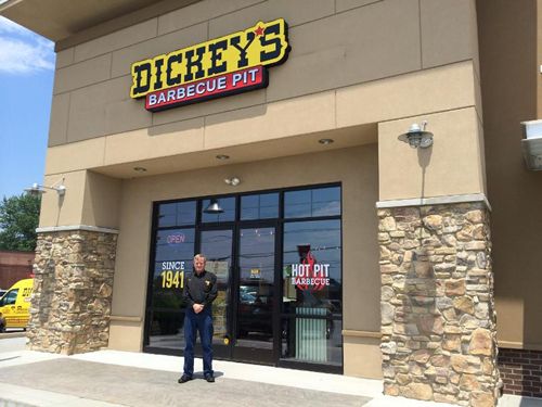 Dickey's Barbecue Pit Swaggers in to Lancaster with First Restaurant