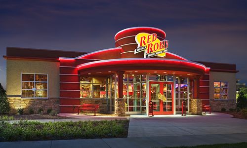 Red Robin Gourmet Burgers Celebrates its 500th New Restaurant Opening