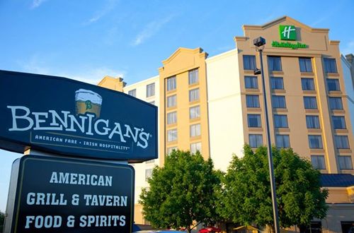 Bennigan's Remodeling Initiative Produces Results