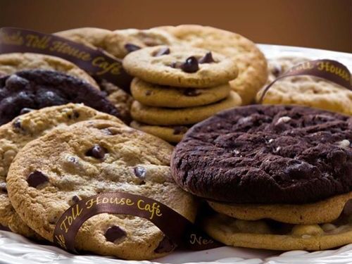 Nestlé Toll House Café by Chip Pairs Suburban Shopping With Sweet Treats and Smiles at Town East Mall