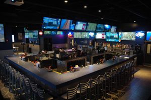 Arooga's Grille House & Sports Bar Signs Second Franchise Agreement Expanding Growth  Into Chicago and Arizona