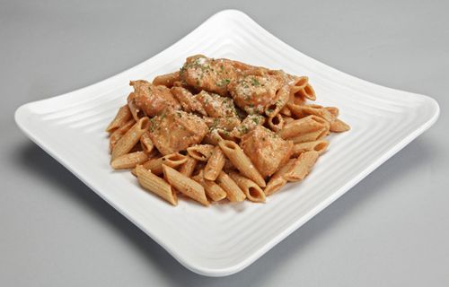 Pumped Up For Muscle Maker Grill's Tasty Fare With HealthyDiningFinder.com
