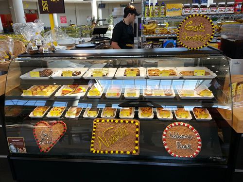 Rouse Properties and Nestlé Toll House Café by Chip Celebrate 'Extraordinarily Successful' Partnership