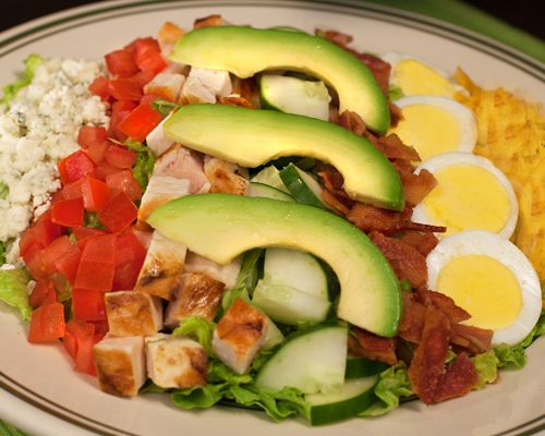 Bennigan's Kicks Off New Summer Menu with Salute to Heroes
