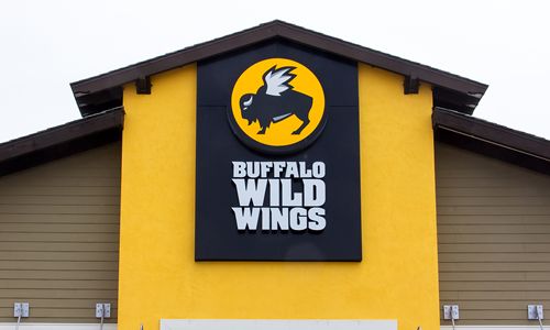 Diversified Restaurant Holdings, Inc. Completes Acquisition of Eighteen Buffalo Wild Wings Restaurants