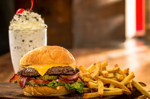 California Dreaming: MOOYAH Burgers, Fries & Shakes Opens in Los Gatos