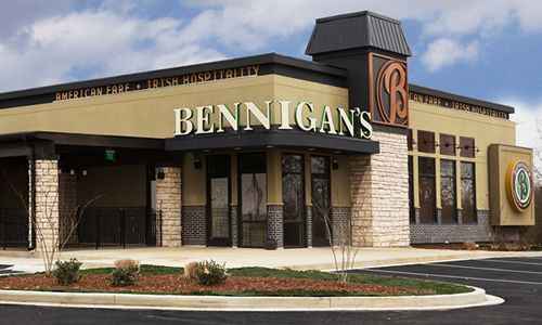 Bennigan's Extends Job Offer to Jon Stewart