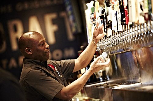 Old Chicago Pizza & Taproom Coming Soon To Restaurant Scene In Kansas City