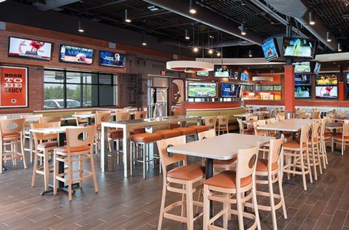 1851 Reports: Buffalo Wings & Rings Backed by Multi-Unit Owners
