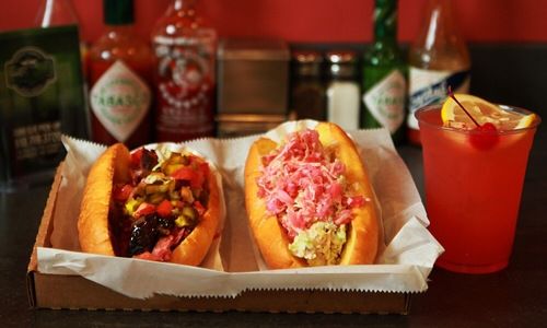 Charlie Graingers World Famous Hot Dogs Announces 125 New Franchise Commitments