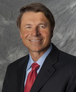 Yum! Brands Executive Chairman David C. Novak to Retire in May 2016