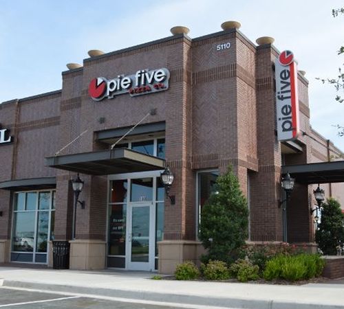 Former McDonald's Franchisee Signs Development Deal with Pie Five Pizza