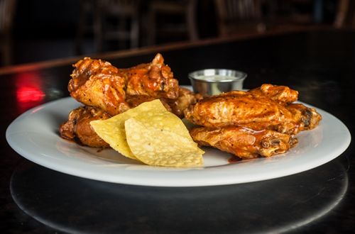 Hickory Tavern to Donate $.50 from Every Full Order of Wings Sold During First Two Weekends of March Insanity to Purple Heart Homes
