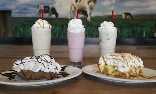 New Zinburger Wine & Burger Bar in Springfield to Host Job Fair April 2-15