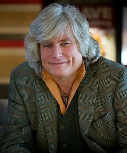 Smashburger Co-Founder Tom Ryan Named Chief Brand Officer