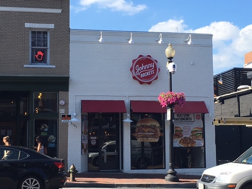 Johnny Rockets to Host Grand Reopening Event in Washington, DC