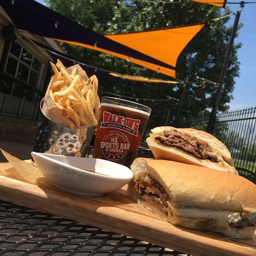 Walk-On's Debuts French Dip Burger