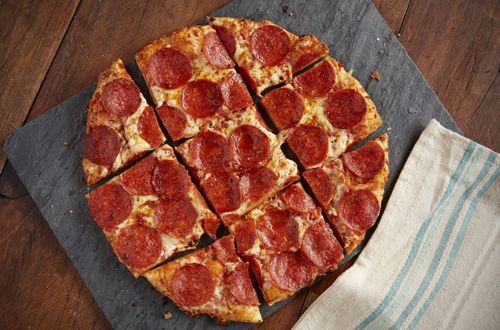 UNO Pizzeria & Grill Introduces Thin Crust Pizza With A Deep Dish Attitude